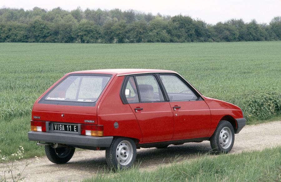  Citroen Visa 11 E 1983 года  (фото 8 из 11)